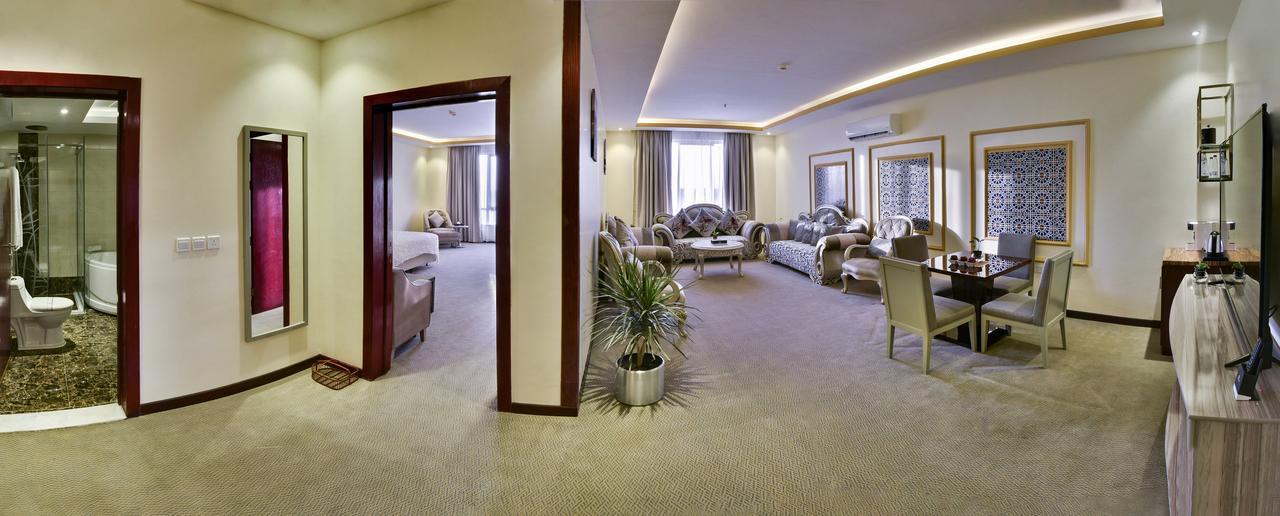 Golden Dune Hotel Turaif Exterior photo